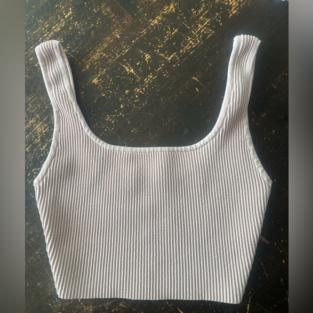 Babaton Sculpt tank cropped